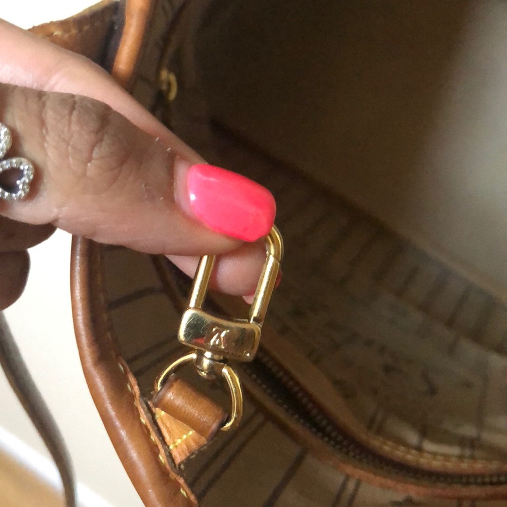 Louis Vuitton Neverfull MM - Picture 4 of 12